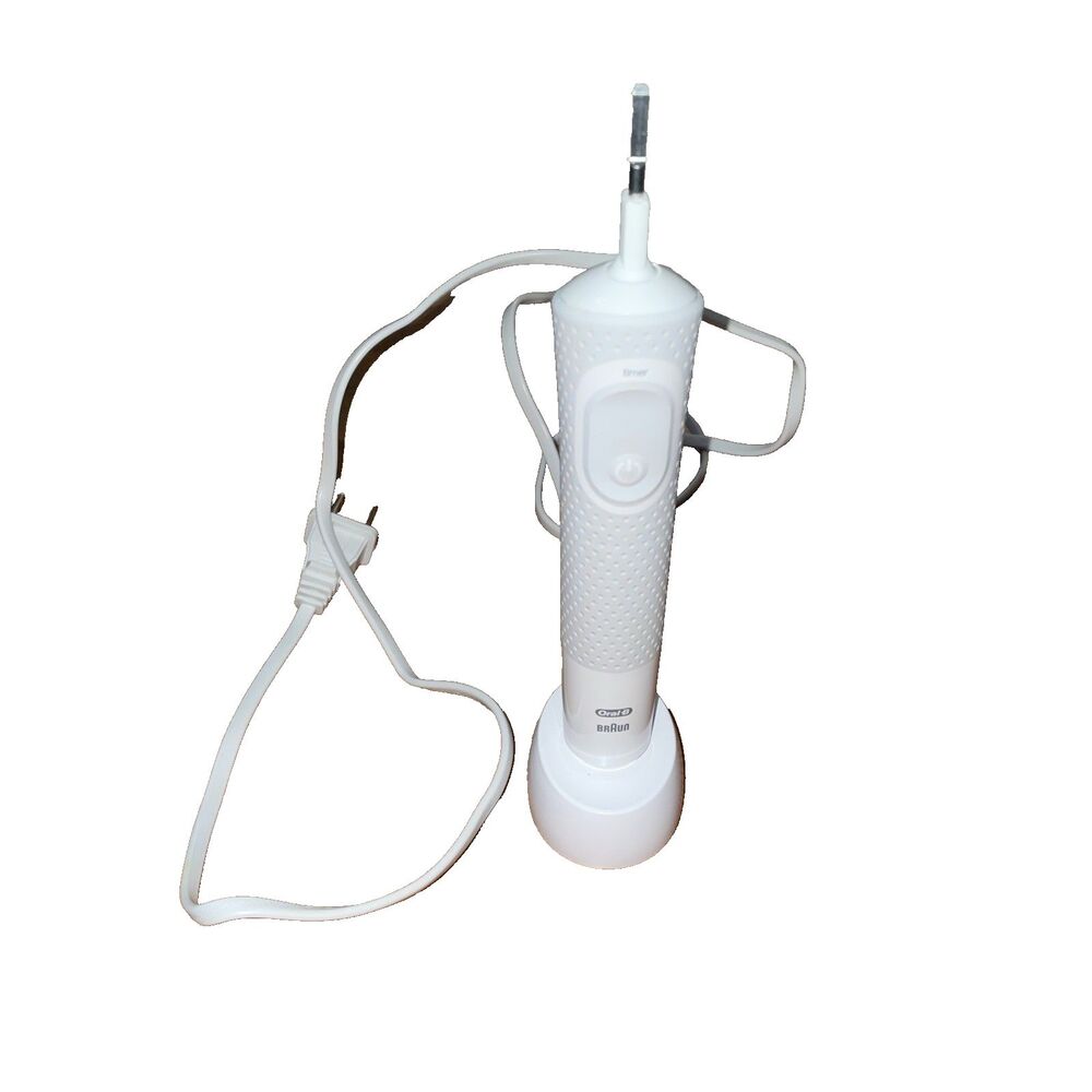 Oral-B Braun Model 3710 White Electric Toothbrush and Charger TESTED